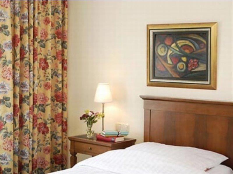 Hotel Deutsches Theater Stadtzentrum Munich Luaran gambar